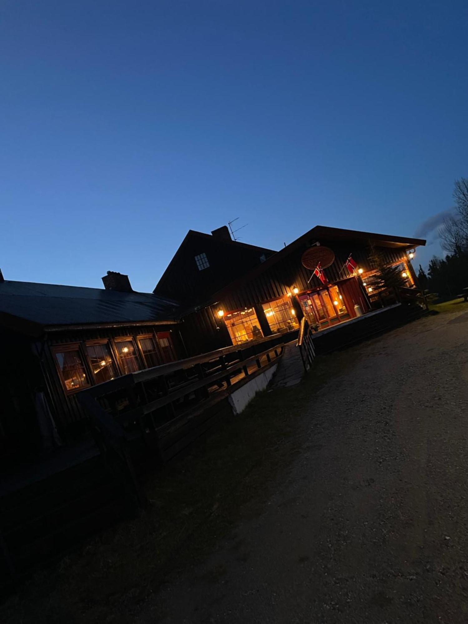 Skjerdingen Hoyfjellshotell Ringebu Ostfjell Extérieur photo